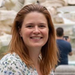 <em>Alexis White</em>